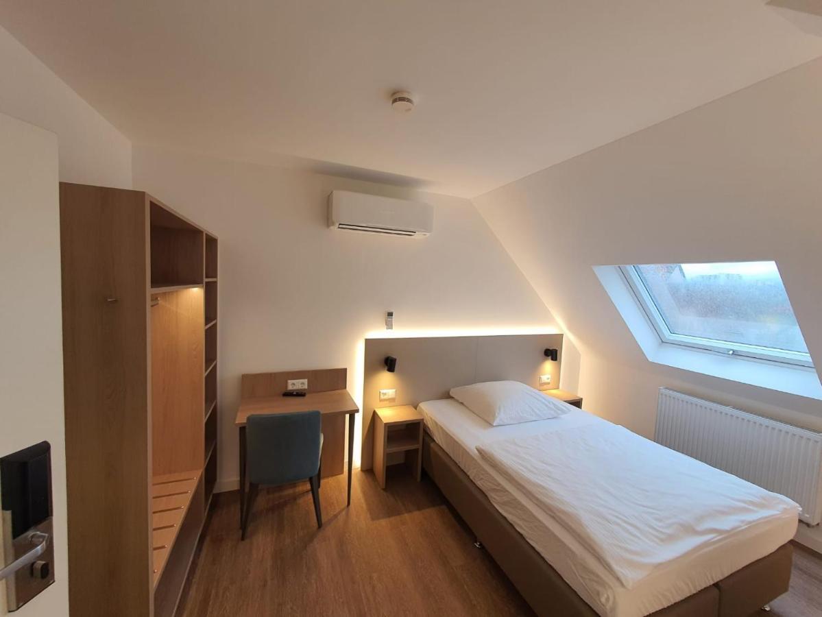 Hotel Zur Traube Moglingen Ngoại thất bức ảnh