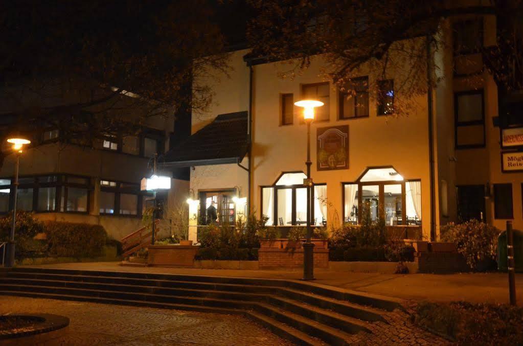 Hotel Zur Traube Moglingen Ngoại thất bức ảnh